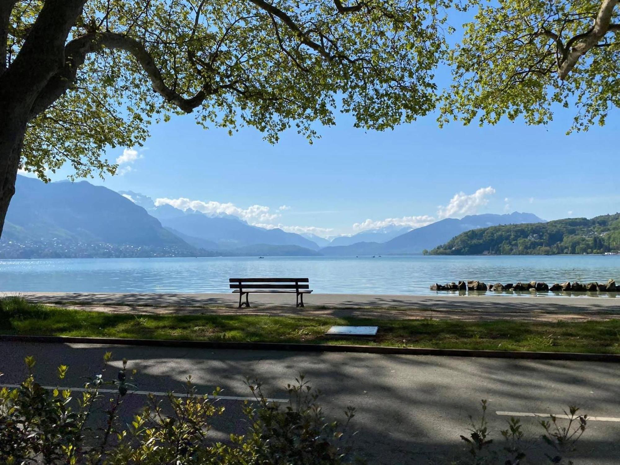 Woody 100M Du Lac Balcon อานซี ภายนอก รูปภาพ