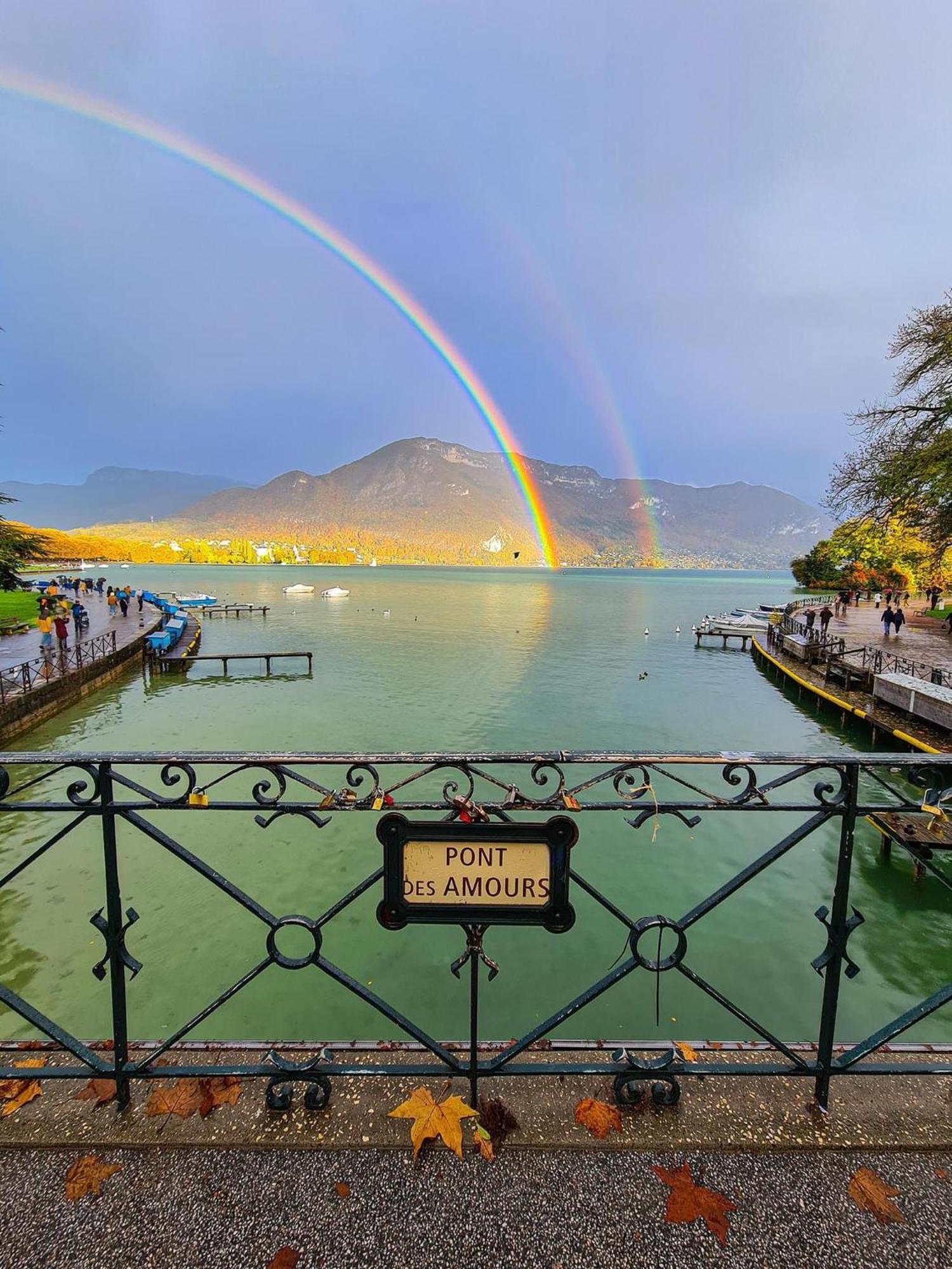 Woody 100M Du Lac Balcon อานซี ภายนอก รูปภาพ